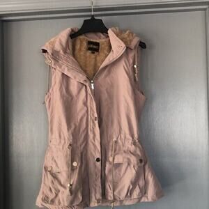 SPECIAL ONE Sz XL Sleeveless Zip/Snap Vest lining hood faux fur patch pockets